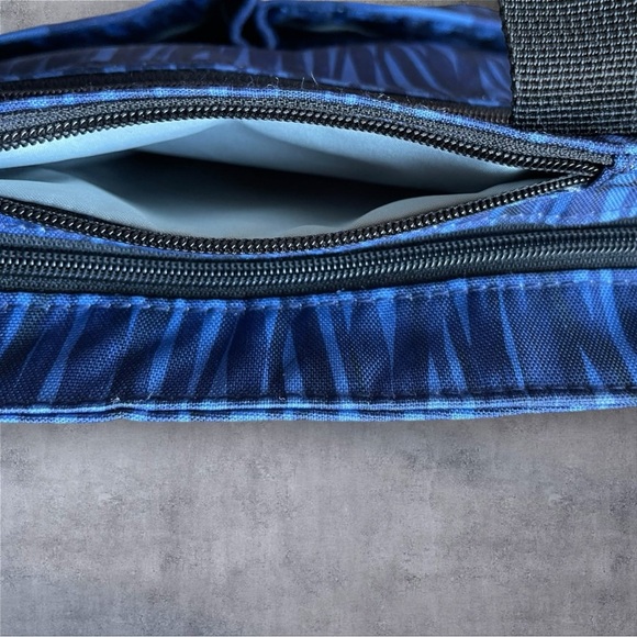 SKIP HOP - DUO SIGNATURE DIAPER BAG BLUE GRAFFITI - NWOT - Picture 9 of 13